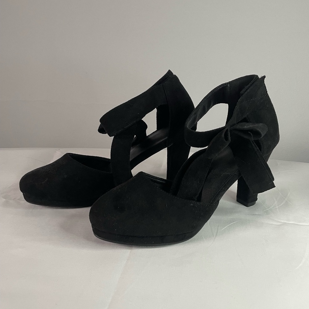Elegant Black Women's Heels